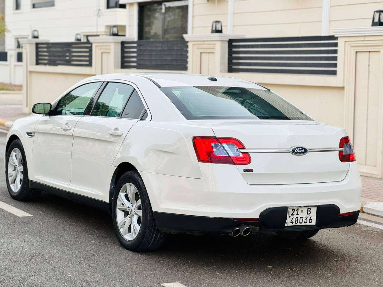 السَلٱمٌ عـَلـْيگمّ  
سعر 94 ورقه 
للاتصال *********** 
فورد تورس 2011
 موصفات sel
محرك 6 سلندر  
حجم محرك 3500
 سونار مرفقه
كشنات امامي كهربايي
شفتات استيرن 
دواخل سياره جديده
دواخل صاج 
حساس  خلفي 
لايتات زنون 
 تحكم استيرن
وثبيت سرعه 
مانع انزلاق 
 تبري تدفئة شغال
كير محرك جديد شرط
صدر امامي خلفي جديد
تخم تايرات جديد
‏كهربائيات—كله شغال -
شرط سياره جاهزه 
تحويل مباشر
سياره مابي نواقص بدون مصرف 
رقم سليمانيه جديد 
سنويه جديده لحد 2029
شرط تحويل او غرامه 
تحويل مباشر 
عنوان ديالي خانقين ✅
