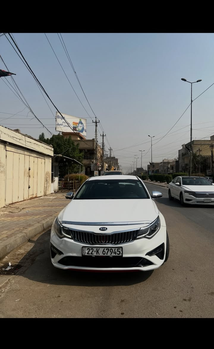 السلام عليكم
للبيع 
كيا اوبتما
موديل2019
وارد امريكي
المواصفات 
شاشه كبيره كار بلي
تحديد مسار 
رادار امامي
نقاط عمياء
مثبت سرعه 
مانع تزحلق
سايد بريك برجل
تحكمات ستيرن جهتين
لدات نهاريه
لايت عالي ناصي زنون
السياره جداً نظيفه ومناقصها اي شي 
بدون حادث من امريكه 
بيها صبغ نص جاملغ جهة سايق وتكحيله بحافه البنيد وتكحيله بجاملغ الثاني فقط كلشي ذاكر بيها وبدون اي داخل او حادث
مكينه كير حداديه كله مكفول
رقم اربيل ب اسمي شخصياً تحويل مباشر
مكانها بغداد الدوره 
السعر 139 وبيها مجال جداً بسيط
***********

