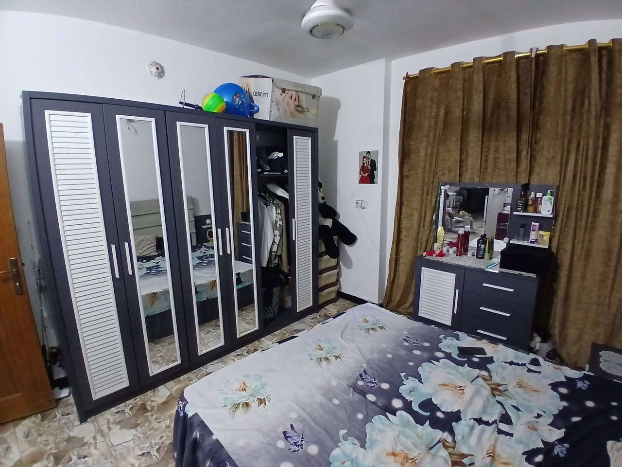 غرفه نوم جديدا كلش بس بيه نقص واحد الباب مال الكنتور الصفحه اليسره نكسرت وذبيته رايده 300 مكاني الاعظميه
غرفه نوم جديدا كلش بس بيه نقص واحد الباب مال الكنتور مكسور او ذابي لازم تفصلله باب جديد  الصفحه اليسره رايده  300 مكاني الاعظميه 
ملاحضه انطيك رقم ولد يسويلك الباب 
***********
