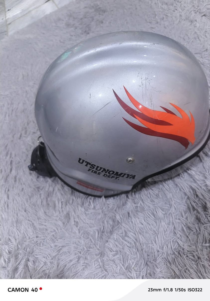 خوذة دراجة بالة ياباني اصلية 
العدد مفتوح السعر 10000 عشرة الالف السعر ثابت جملة ومفرد بلاش
فقط بالكوت واذا جملة خدمة توصيل الى اي محافظة  للاستفسار ... ***********
