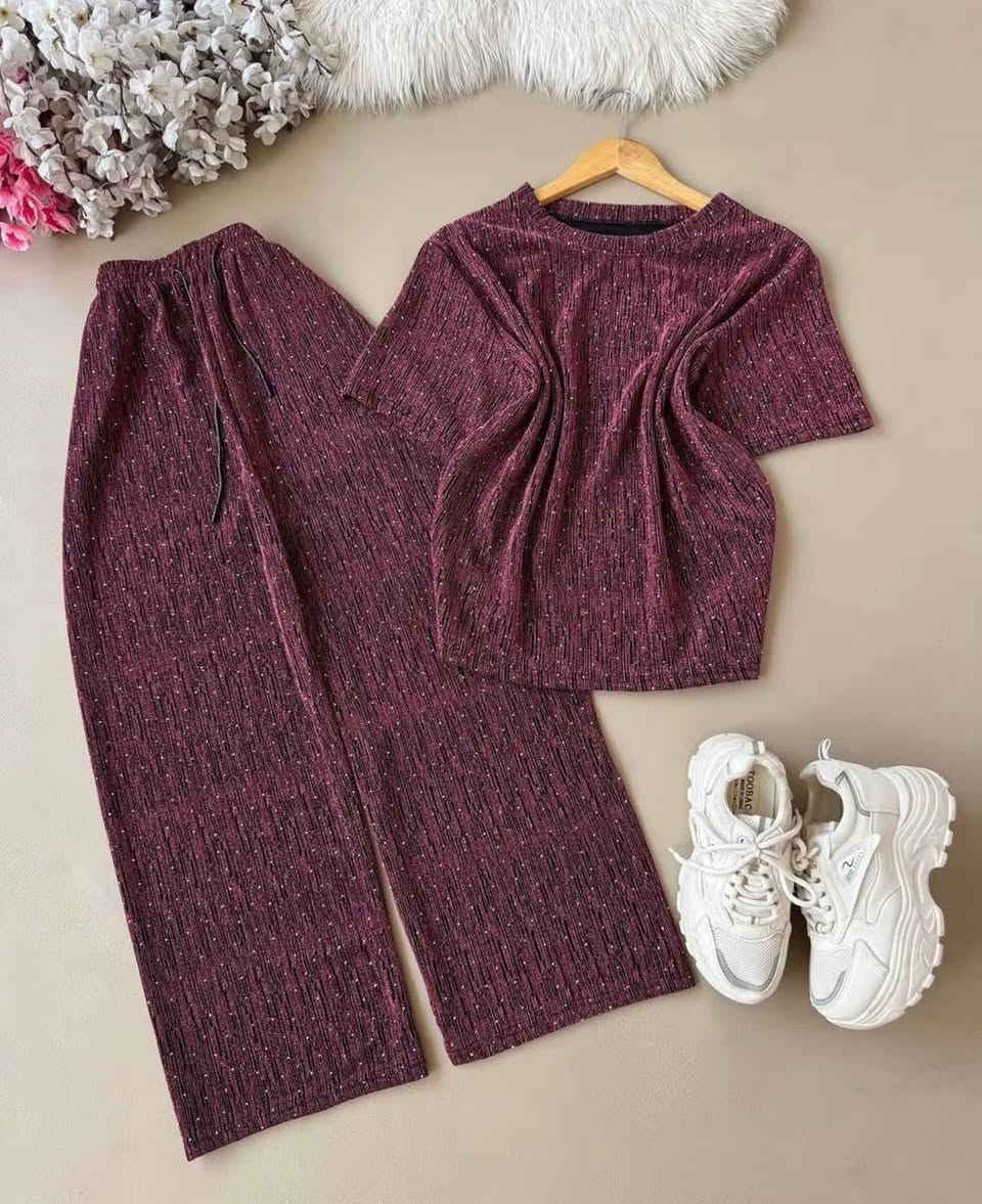 🔻كميه محدوده🔻 
تراك فول  ليكرا  خامه ممتازه ✨ 
قياس فري سايز   
سعر  الدرزن 65  الف فقط 🔥
اقل طلب درزن

للحجز والاستفسار  @Alnoor_94


**إذا كنت صاحب هذا الإعلان وتريد حذفه لأي سبب، رجاءا أرسل رسالة إلى الدعم الفني**