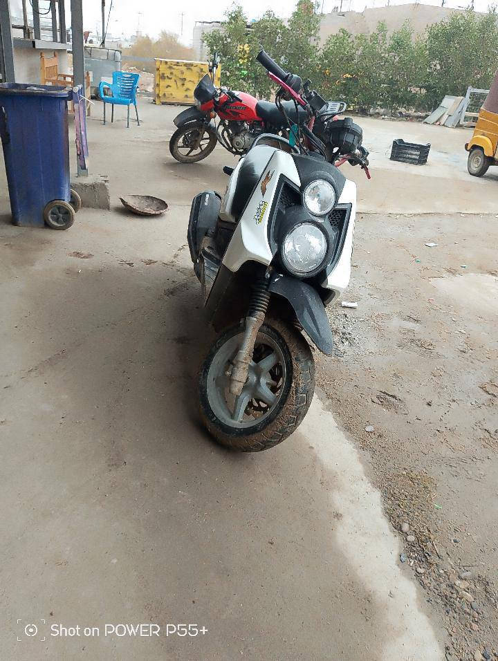 السلام عليكم عندي هاي الدراجه للبيع ***********
