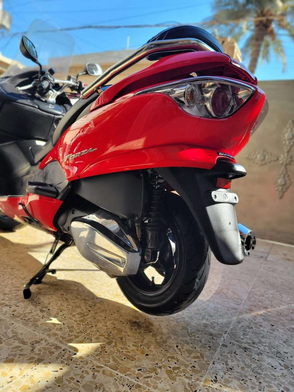 🔥 للبيع فورزا 2008 أحمر دموي 🔥
• 7 گير
• سبورت – عادي – أوتوماتيك (الشغالات كلهن شغّالات بدون لف ودوران)
• تدفئة يدات
• ستاند صفح
• إشارات LED
• بصمة + سويج طوارئ
• المكينة بلاد ما مفتوحة ولا مفكوكة ولا شايفة برغي
• الدهن أصلي أمزويل ومومتل
• نازلة جديد من الرمبة والوصل موجود
• الاستخدام نظيف والما يعرفها يخسر
💰 السعر:  13 ورقة ورنص
(بيها مجال بسيط للجاد، لا للفضوليين ولا للـ “آخرها شكد”)
📍 المكان: بغداد – الحرية – الدولعي
📞 ***********
الما يلحق عليها، يگول يا ليت 😌
واللي يريد فورزا مرتّبة جاهزة يمشي بيها، هاي فرصته.
