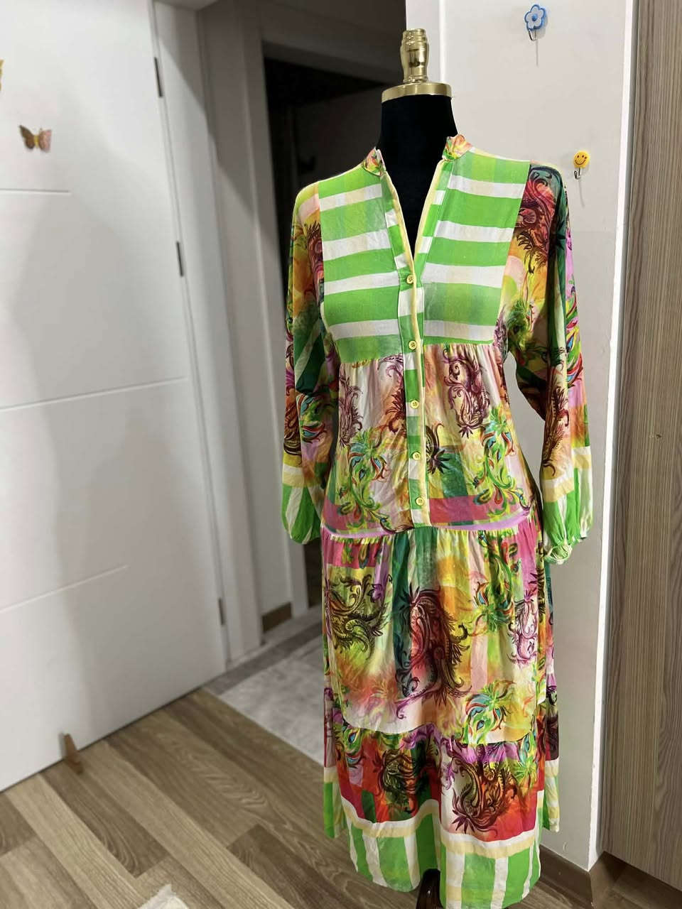 سڵاو خانمان کۆمەڵێك ماکسی هاوینەمان بۆ هێناون بە چەندەها ڕەنگو مۆدێلی جیاواز مودیلی مخوەری بەهەموو ڕەنگو قیاسێك بەردەستە بەهەرزانترن نرخ تەنیا بەپارەی دورینەکەی بۆ داواکردن نامە بنێرن لەخزمەتتانداین 🎀🥹


**إذا كنت صاحب هذا الإعلان وتريد حذفه لأي سبب، رجاءا أرسل رسالة إلى الدعم الفني**