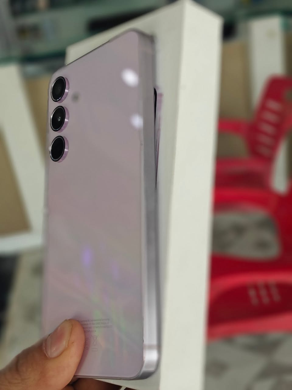 السلام عليكم 
سامسونك إي 55
ذاكره 128/8
اللون المميز وكاله نظافه 1000% 
مكفول كامل ملحقاته ظمان 3 أيام من أي خلل أو صيانه 
السعر 290 الف مكان المكتب بابل يوجد توصيل محافظات


**إذا كنت صاحب هذا الإعلان وتريد حذفه لأي سبب، رجاءا أرسل رسالة إلى الدعم الفني**