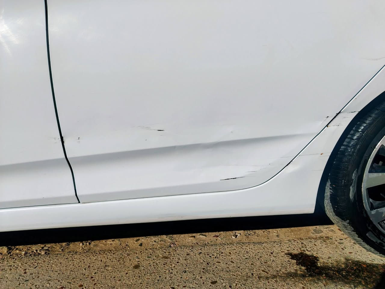 سلام عليكم
اكسنت مديل 15 خليجي محرك 1600 سياره نضام Eco سياره فول عده بصمه سياره مابيها قطرت صبغ وباقي تفاصيل سياره مثل مموضحه بصور ماشيه 91الف سياره بسعر 110$ ورقه وبيها مجال للشراي... للستفسار أكثر رقم ***********
