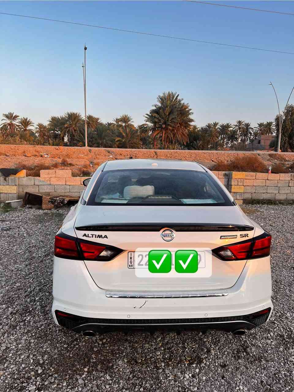 السلام عليكم Altima sr md night2022
المواصفات :
اللون ابيض صدفي 
تشغيل عن بعد 
بصمه ابواب 
تشغيل بصمه 
شفتات سترين وتثبيت السرعه 
فتحة سقف 
تبريد وتدفئة بلكشنات 
كير ومحرك مكفولات بعدهن بحالة الوكالة 
حجم المحرك 2500 
السيارة ماشيه 40 ميل 
السعر 190$ وبيها مجال 
الرقم :***********
مكان السيارة : ديالى
