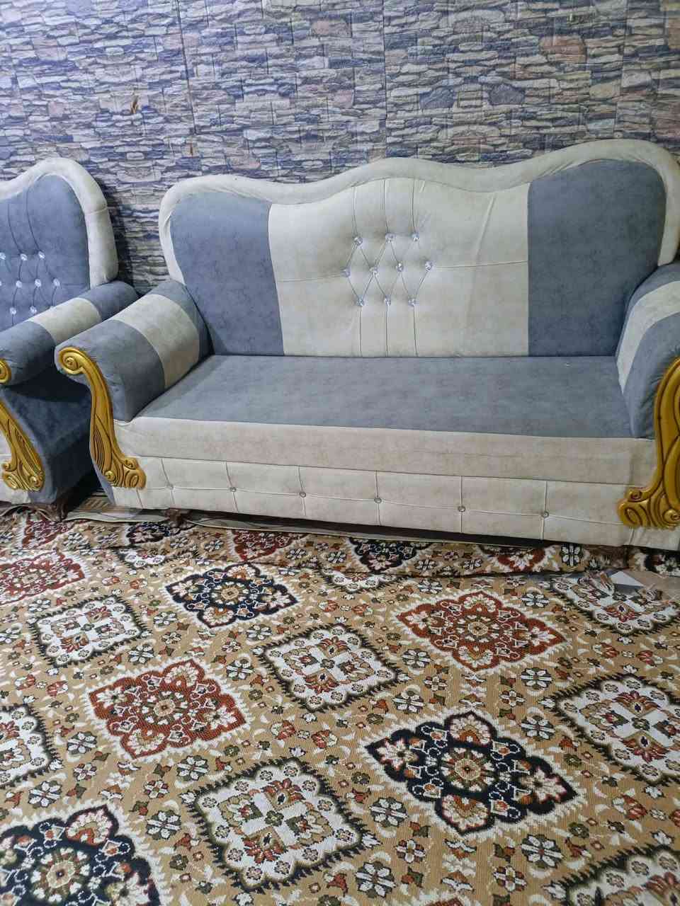 تخم ملكي 5 قطع زلغ مابي تركي جديد كلش استعمال قليل 350 بي مجال قليل الي يريده يراسلني توصيل موجود... او يتصل ع الرقم ***********... @الجميع
