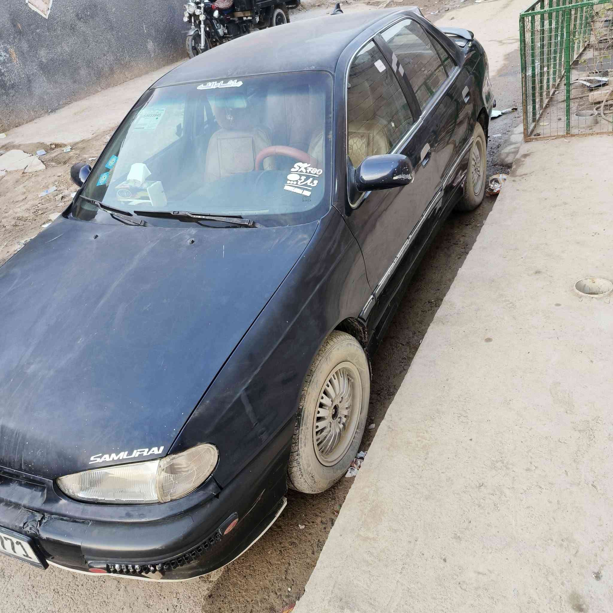 الانتره دمعه محرك مفتوح 
رقم انكليزي ديالى 
السنويه تسقط  2030
تبريد شغال 
السياره نعمه مال جنتي
بسمي مكاني بغداد حي اور
السعر 32 وبيها مجال حك الجيه
*********** ما متواجد فيس
