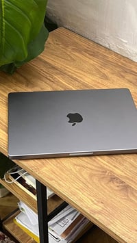 تحية طيبة للجميع MacBook PRO  M1Pro  14.2 Inch 4K 120Hz RAM 32G 🔥 HDD ...