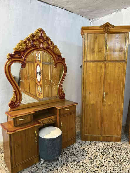 غرفه ام  الخمسه ملحق  اخت جديده نضافه 100/95 داخل خارج صاج سعر 750الصدر وتساب *********** كو توصيل 🚚.
