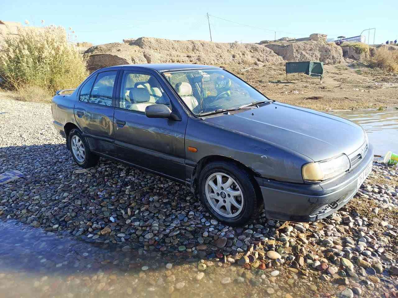 السلام عليكم للبيع سياره
نيسان برامير رقم صلاح الدين دولي 
موديل 1993 سنويه لل30 
محرك16 جديد كير جديد 
باتري جديد كهربائي كله شغالة 
تواير جدد السعر 35 
***********
