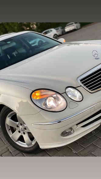 يالله سلام عليكم اخوان 
مرسيدس سلندر w211 (E350)6 
موديل 2007 وارد يابان مكفوله كفاله عامه من صبغ شخوط رصعات بارد 
موصفات افنكارد فول الفول 
 تحكمات ستيرن فول  سلايت روف طكتين لايت زينون مري شفط ترحيب عند دخول سياره  شاشه كبيره سيدي جنجر 6 أقراص بلوتوث كشنات جلد فول تحكم كهرباء  تدفئه كشنات تبريد بيانو لمس قطعتين تبريد خلفي ايضاً لمس وشاشه بك لايت ليزر كرستال  تجاوي كهرباء برده خلفيه كهرباء فول ايرباك العده مال شركه كلها الاصليه عده الطبابه والمطفأة سكيورتي  بصمات 2 الأصلي سبير شركه الأصلي منازل فيوزات سبير ايضاً الاصليه. رقم السياره بغداد رقم جديد دولي هزه فحص سنويه كله جديد وبسمي تحويل مباشر 
سياره جديده جدا وجاهزه من جميع النواحي مكينه كير صدر تبريد كفاله عامه كلها عله وضع الشركه 
ماشيه 80 الف كيلو 
سياره جاهزه تخم تاير سيرفس كامل بدون كل نقص سعرها 175 بيه مجال للشراي مكاني بغداد نفق الشرطه رقمي للتواصل ***********
