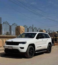 جيب 2019  خليجي وكاله ليث العبيدي  Upland  Black top *ماشيه 97 الف كيل...