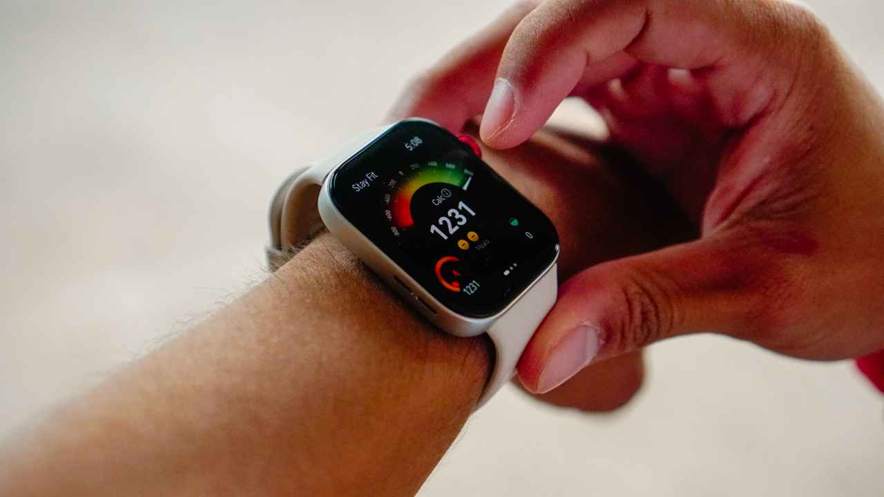 ساعة هواوي Fit 3 ممتازه لونه سلفر وسير ربل وسير اضافي ازرق لاستيك يجي كلش ممتاز
 نظيفه الساعه كلش وبيها لاصق ملحقاته كامله 

للبيع فقط السعر 110 الف قفل

عنواني بصرة ماعندي توصيل البصرة, العراق


**إذا كنت صاحب هذا الإعلان وتريد حذفه لأي سبب، رجاءا أرسل رسالة إلى الدعم الفني**