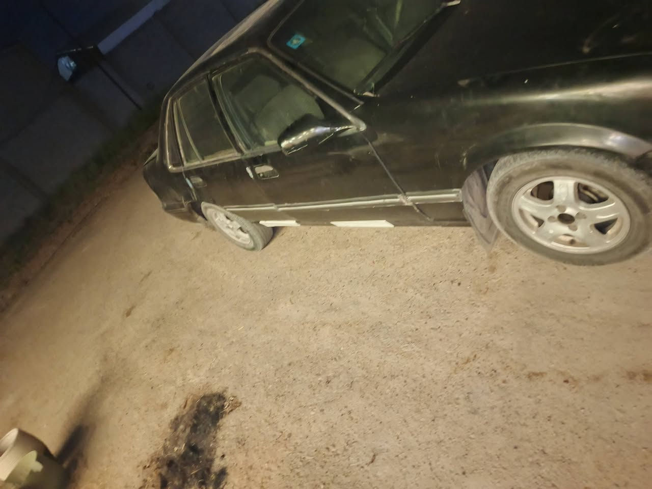 سلام عليكم للبيع 1996برنس فراشه مسكر
كير مكينه مكفول شرط تحويل رقم بغداد 
جاهزة من كلشي مكاني بغداد التاجي 
السعر 23 
رقم الهاتف ***********
