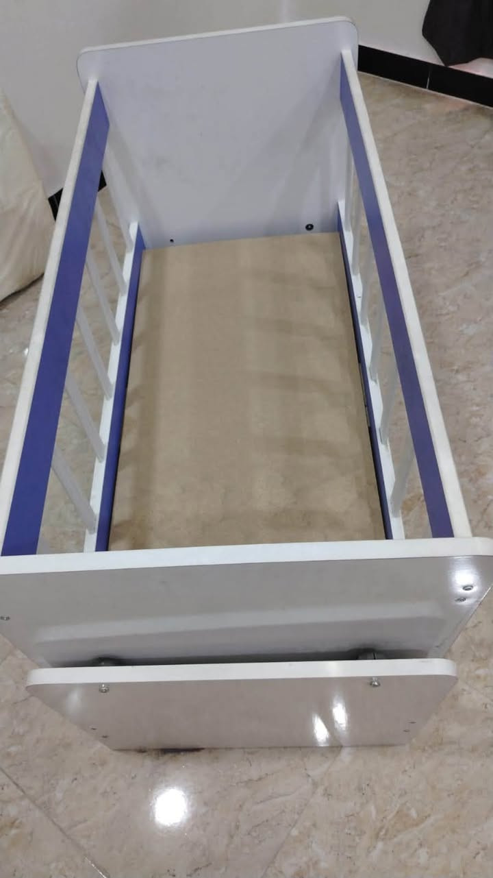 جرباية طفل جديده حــتــى دوشك ب جيس سعر ٨٠ وبيها مجال


**إذا كنت صاحب هذا الإعلان وتريد حذفه لأي سبب، رجاءا أرسل رسالة إلى الدعم الفني**