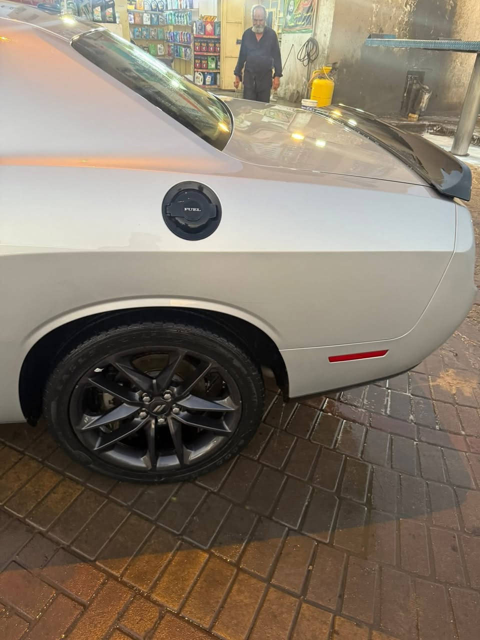 جالنجر GT موديل 2021
اللون رصاصي 
فور ويل 
شاشه كبيره 
اللون رصاصي 
تحكم عن بعد 
موديل 2021 
ماشيه 50 الف كيلو متر 
السياره ضربته واضحه 
الباب مصلحه 
الجاملغ الايسر مبدل ومصبوغ 
الجاملغ الايمن مبدل ومصبوغ 
دعاميه مبدله 
بنيد مبدل 
4 قطع 
بيها نواقص السياره ويحتاجله صرفيات 
السعر 155 وبيها مجال 
بيع او مراوس 
هاتف *********** 
مكان السياره بغداد
