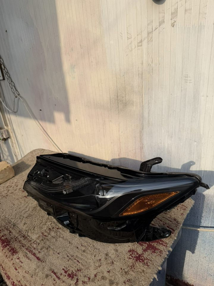 السلام عليكم

اغراض كامري 2025

زوج لايتات 

ودرع خلف الدعامية لاماميه جديد ومابي أي ضرر 

مكاني بغداد وأي محافضه تريدهن اكو توصيل

***********
