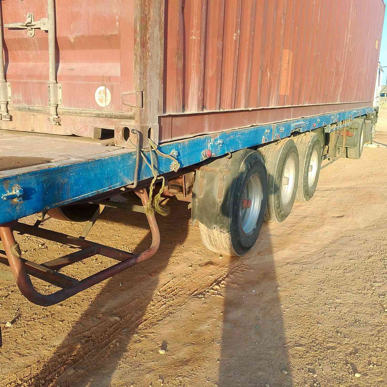 السلام عليكم
عربانه اوربيه ٣ دناكير مكفوله من كلشي 
تخم تاير بريك كهربائيات كلشي ما ناقصهه 
السعر 35 .  ‏‪***********‬‏
