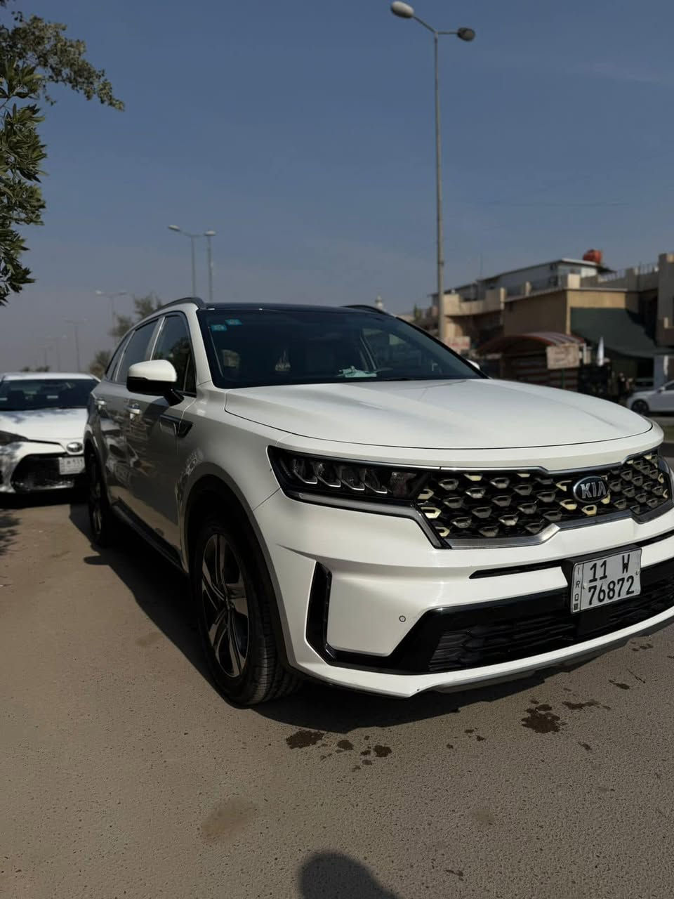 السلام عليكم للبيع سورنتو موديل ٢٠٢١فول مواصفات ماشيه57 بيها صبغ مكانين فقط السعر 243مكان السياره بغداد الزعفرانيه ***********
