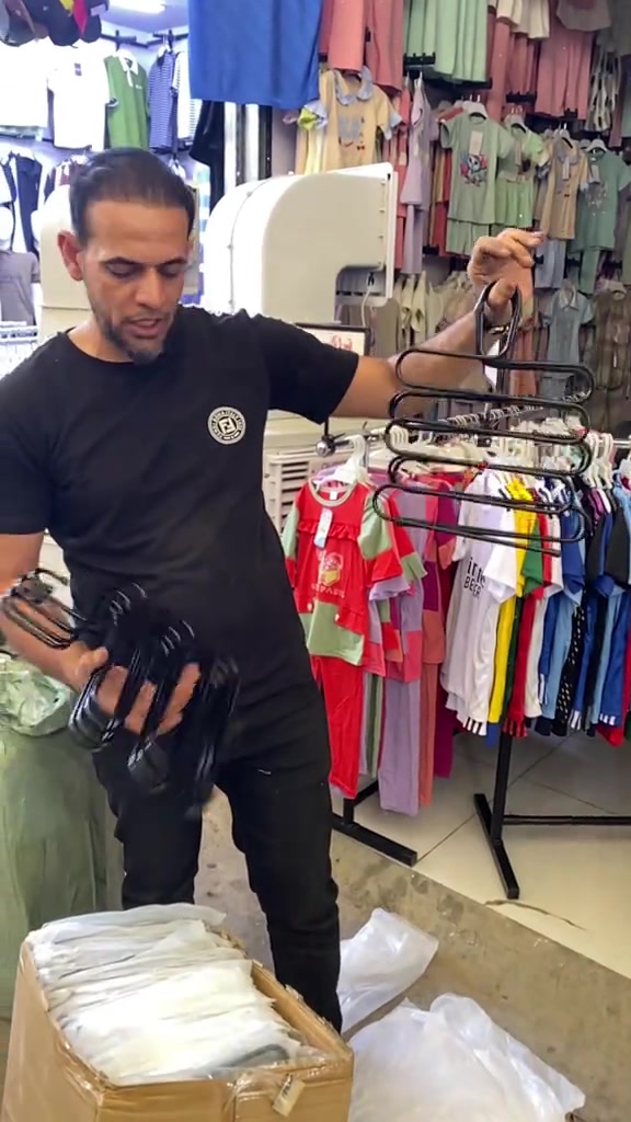 مجمع فلس ونص حي العامل ##الشعب_الصيني_ماله_حل😂😂 ***********##بغداد_حي_العامل_السوق_الشعبي 
