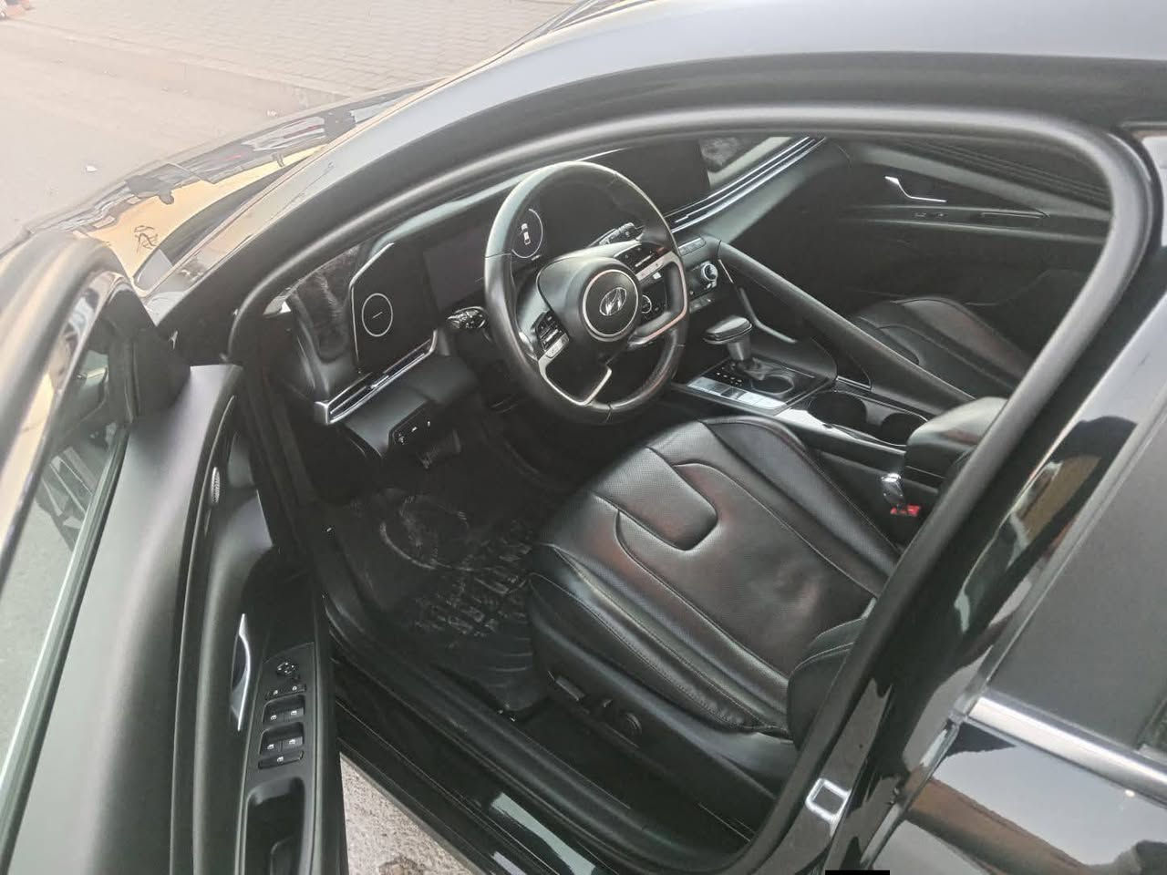 السلام عليكم النترا موديل 2023 فول مواصفات لمتت محرك 2000 دوش السعر 155  وبيه مجال رقم بغداد للاتصال بالرقم ***********
