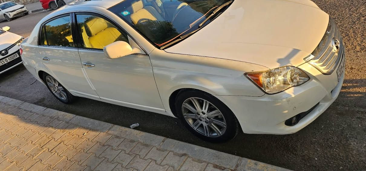 افلون ٢٠١٠
ليمتد فول واحد ع واحد 
حسب السونار من اخذتها بيها صبغ جاملغ عكس السايق وبيها باب صبغ بدون دواخل 
حسب قوله اثر شخوط 
الكير بي صفنه قليله كنترول تنظيف 
سعرها ١٢٥ وبيها مجال قليل 
مكان نجف 
***********
