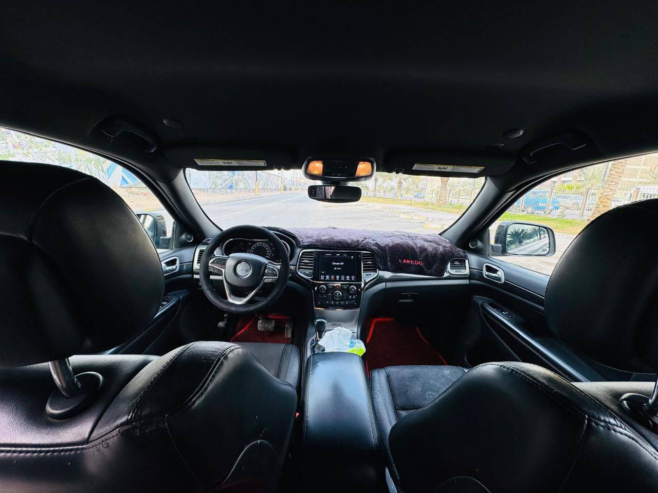 جيب موديل2022وارد  امريكي السعر 238قابل للتفاوض اللستفسار اتصال ***********حادثه جاملغ وبنيد بدون دواخل ولباقي كفاله عامه لون مميز سمنتي  مواصفات السياره بلاكتوب فول من عده الفتحه ماشيه39 بصمه بصمه ابواب شاشه رادار امامي و جانبي كشنات جلد هيتر استيرن تبريد تدفه كشنات ويل كب كروم جنطه كهربائية كامره توقف ذاتي مكينه 6V كشنات كهربايه حداديه جديده تخم تاير مكينه وكير مكفولات رقم السياره بغداد انكليزي بسمي مكان كربلاء كربلاء, العراق
