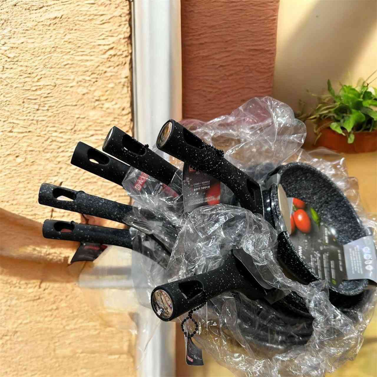 اجمل واحلى الاجهزه الكهربائيه.   والمنزلية


**إذا كنت صاحب هذا الإعلان وتريد حذفه لأي سبب، رجاءا أرسل رسالة إلى الدعم الفني**