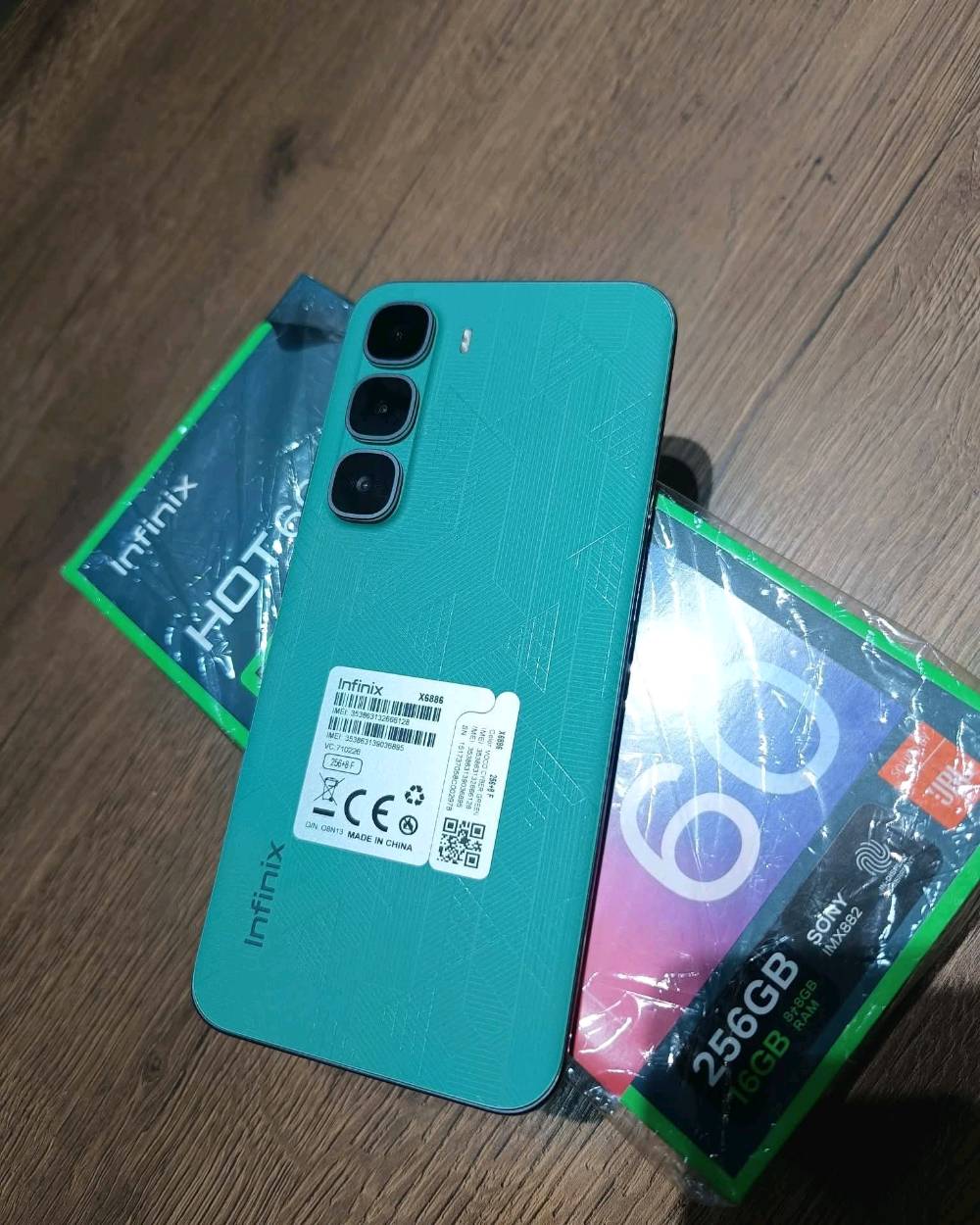 أنفنكس هـوت 60 برو بلس أخو جديد
ذاكرته 256 عشوائية 16 بطارية 5160
شاشة اموليد منحنية تردد 144 هيرتز
بصمة وجهه وبصمة شاشة سريعة
صوت ستريو دبل سبيكر جهاز سلم
غراضة كاملة لجهاز فتح كارتون مامستعمل
مكاني النجف السعر 215 الف شراي اتصل