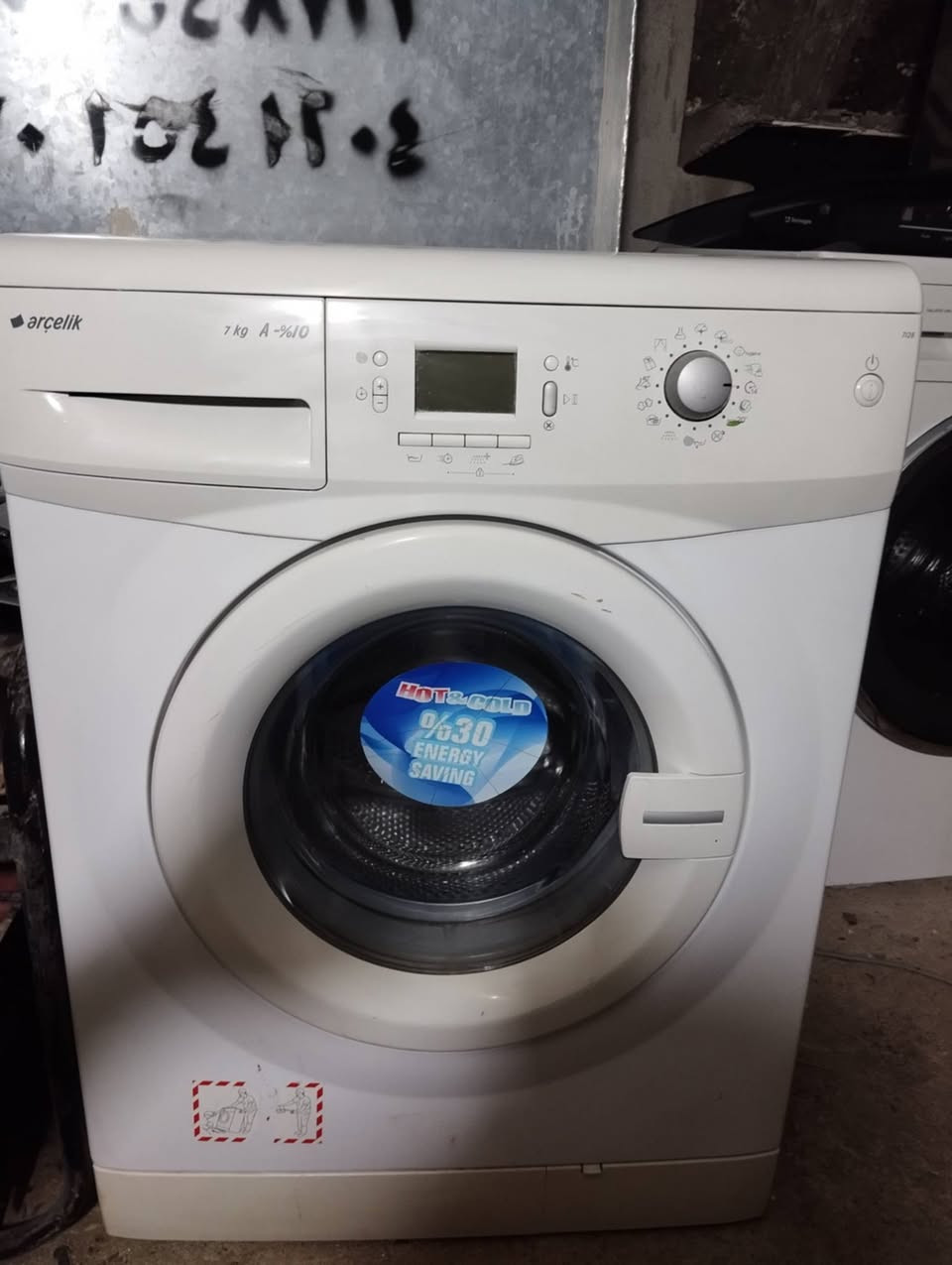 غەسالە vestelبۆ فرۆشتن 8کیلۆیه زۆر بێ عەیبە نرخی  110هەزارو معامله
غەسالەی  arcelik  بۆ فڕۆشتن  7کیلۆیە بێ عەیبه نرخی100 هەزارو معاملە 
شوین سلیمانی 
هەرچیتان هەیە وینەی بنیرن بۆتان دەفرۆشم


**إذا كنت صاحب هذا الإعلان وتريد حذفه لأي سبب، رجاءا أرسل رسالة إلى الدعم الفني**