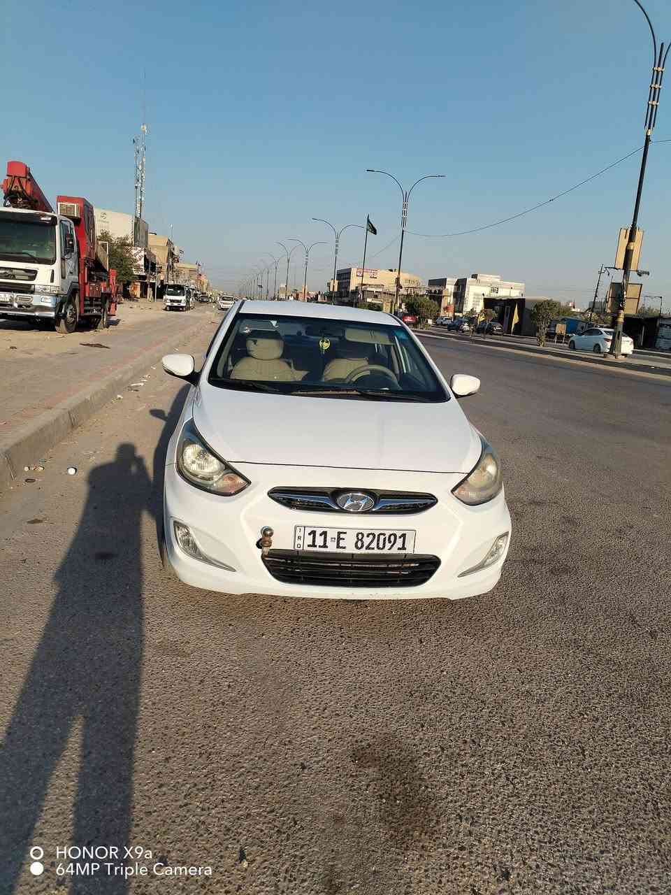 السلام عليكم سياره اكسنت خليجي محرك 1600 سياره بها جاملغ خلفي باقي السياره مكفوله من ماكينه من كير سياره باسمي بغداد السياره اي نقص ما بيها حداديه والكير وماكينه تخم تاير مكفوله ***********
