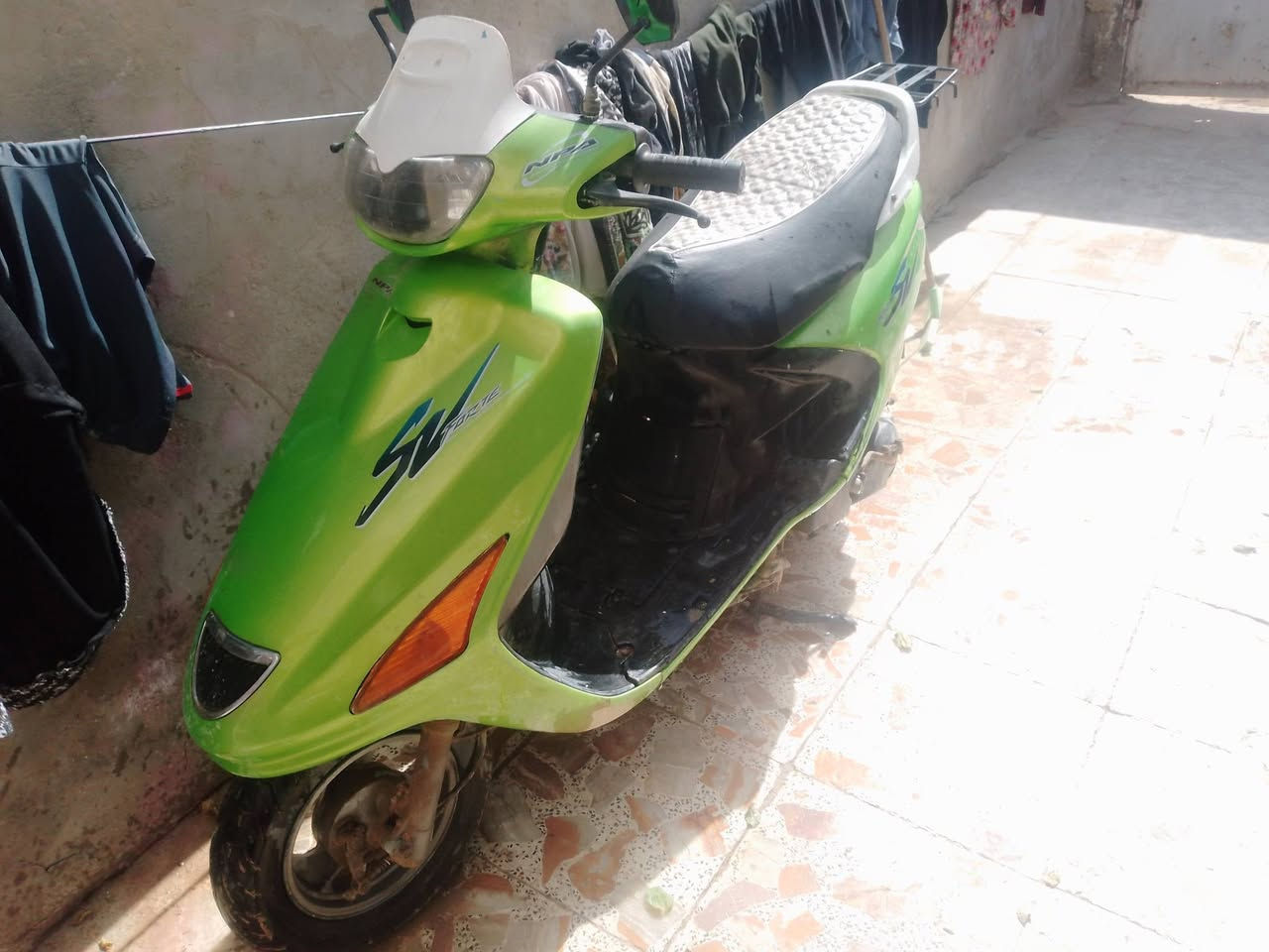 سلام عليكم عندي دراجه فراشه فحل معايزه شي كهربايات كلها شغاله سلف شغال اشاير شغالات لايت شغال  مكاني نجف حي نداء قرب جامعت كفيل سعر 460 بيها مجال لشراي رقم ***********
