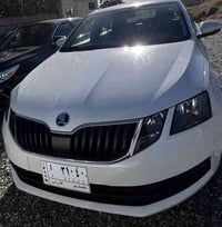 سكودا موديل ٢٠٢٠  مه نه فيست  اسلي هه زه و باكانه ٢٥ هه زار رويشتووه ب...
