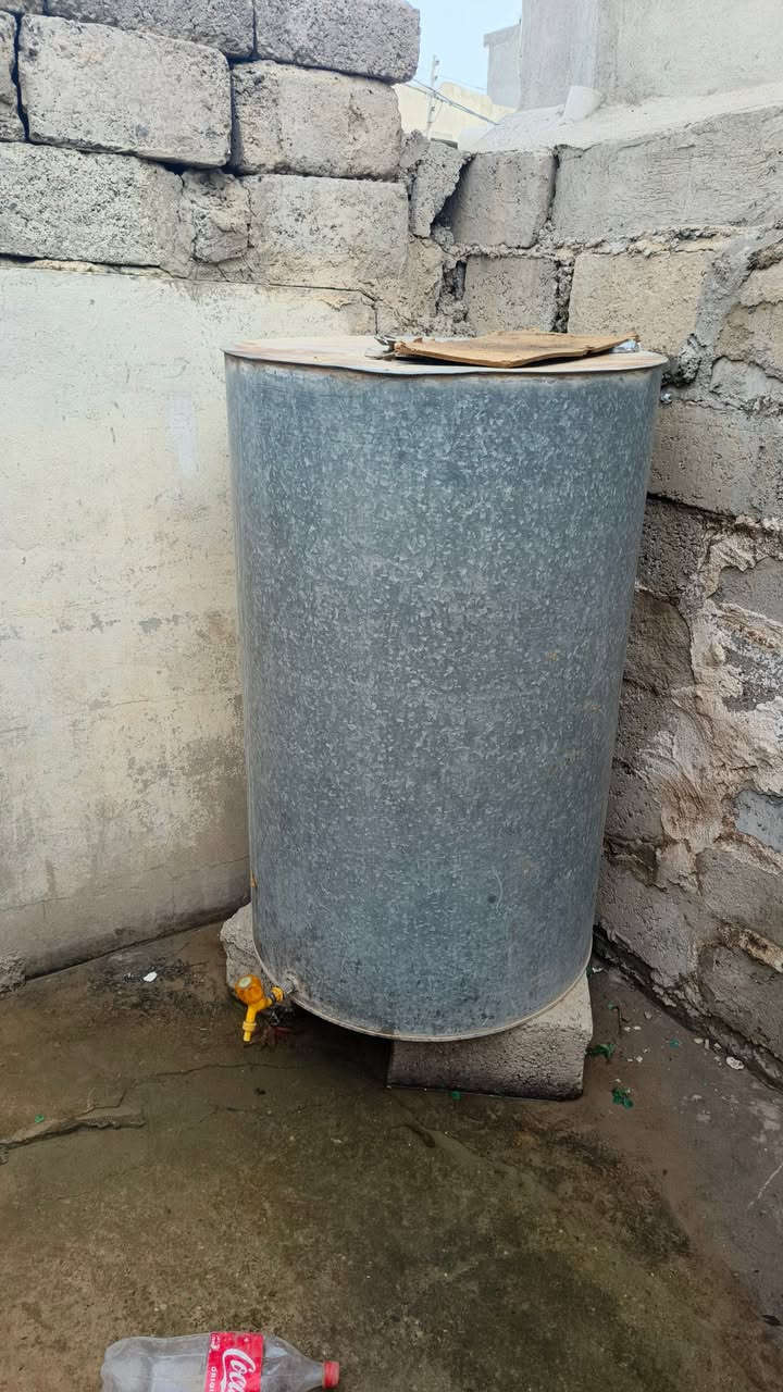 كيزر للبيع مع تانكي عدد اثنين ***********
