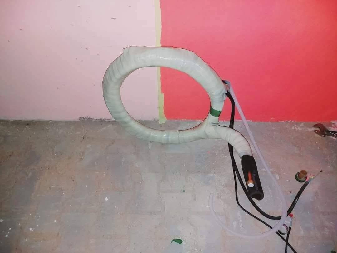 "الحر تعبك؟ والمكيف ما يبرد مثل قبل؟
لا تحتار… الحل يم شركة المهندس لتكييف والتبريد.
نوفر خدمة 24 ساعة بكل أحياء النجف،
تصليح جميع أعطال السبالت،
غسل وتنظيف بدون نقل،
وتنصيب سبالت باحترافية عالية.
كادرنا متنقل وسريع،
ونعطيك ضمان سنوي حقيقي على الشغل.
اتصل هسه وخلي التبريد يرجع مثل أول وأحسن."
الكادر الفني 

***********

رقم مدير شركه 

***********
