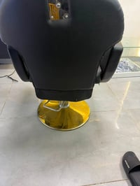 كراسي 2 للبيع نضيفات عنواني بغداد  سديه                       07726693...