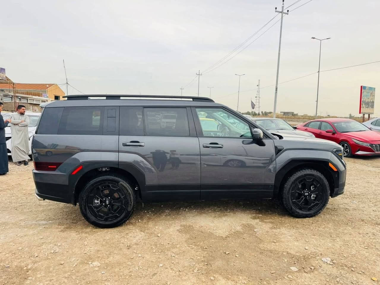 للبيع او المراوس
هونداي سنتافي 2025 امريكي 
مرقم مثنى شهداء 
حادث تبديل جاملغ فقط 
محرك 2500 توربو سبعه راكب 
ماشيه 400 كيلو فقط زيرو 
السعر 240$
العنوان المثنى الرميثه معرض اثير الجياشي 
التواصل واتساب فقط  
***********
