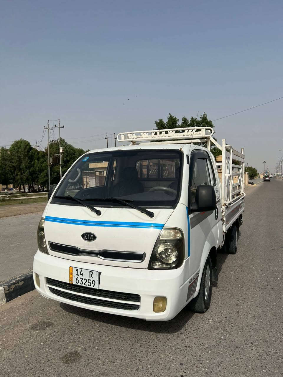 كيا بنكو مكفولة موديل ١٥ بسمي كير مكينه حدادة تبريد شاصي رقم شاصي مكفولات رقم بصره  مكان بصرة السيارة طك سلف لربيل سعر ١٠٥ مال جناي ***********
