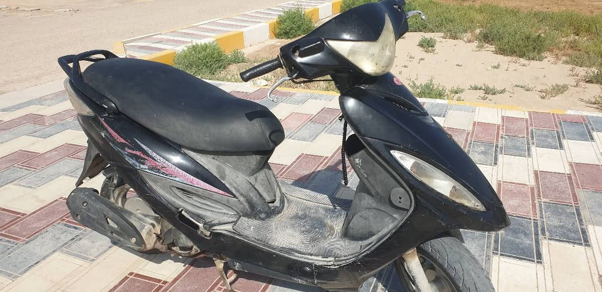 السلام عليكم g4 مجفته ب احسن الغراض الدراجه نضيفه وحلوه والدراجه نوزل بيع او مراوس بسكنس فحل السعر 450 وبيه مجال للشراي


**إذا كنت صاحب هذا الإعلان وتريد حذفه لأي سبب، رجاءا أرسل رسالة إلى الدعم الفني**
