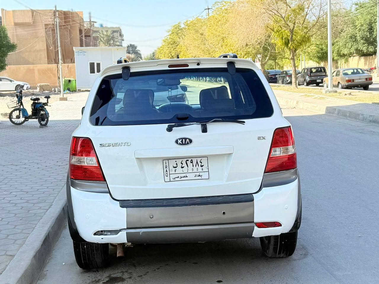 سورنتو موديل 2009 وارد خليجي فول واحد على واحد سياره بيه قطعتين صبق بل عراق سياره جديده وجاهزه سعره 98وبيه مجال رقم*********** موصفات سياره كامره خلفيه مثبت سرعه تحكم استيرن فتحت سقف مرايه شفط كشنات كهربائي محرك 6سلندر تبريد ثلج سياره حداديه تخم تاير جديدات مكان سياره كربلاء كربلاء, العراق
