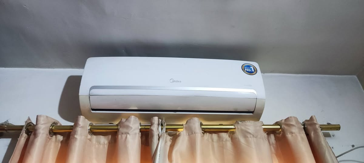 أغراض مستعملة للبيع بسعر مناسب الشراي الاتصال على الرقم ***********
