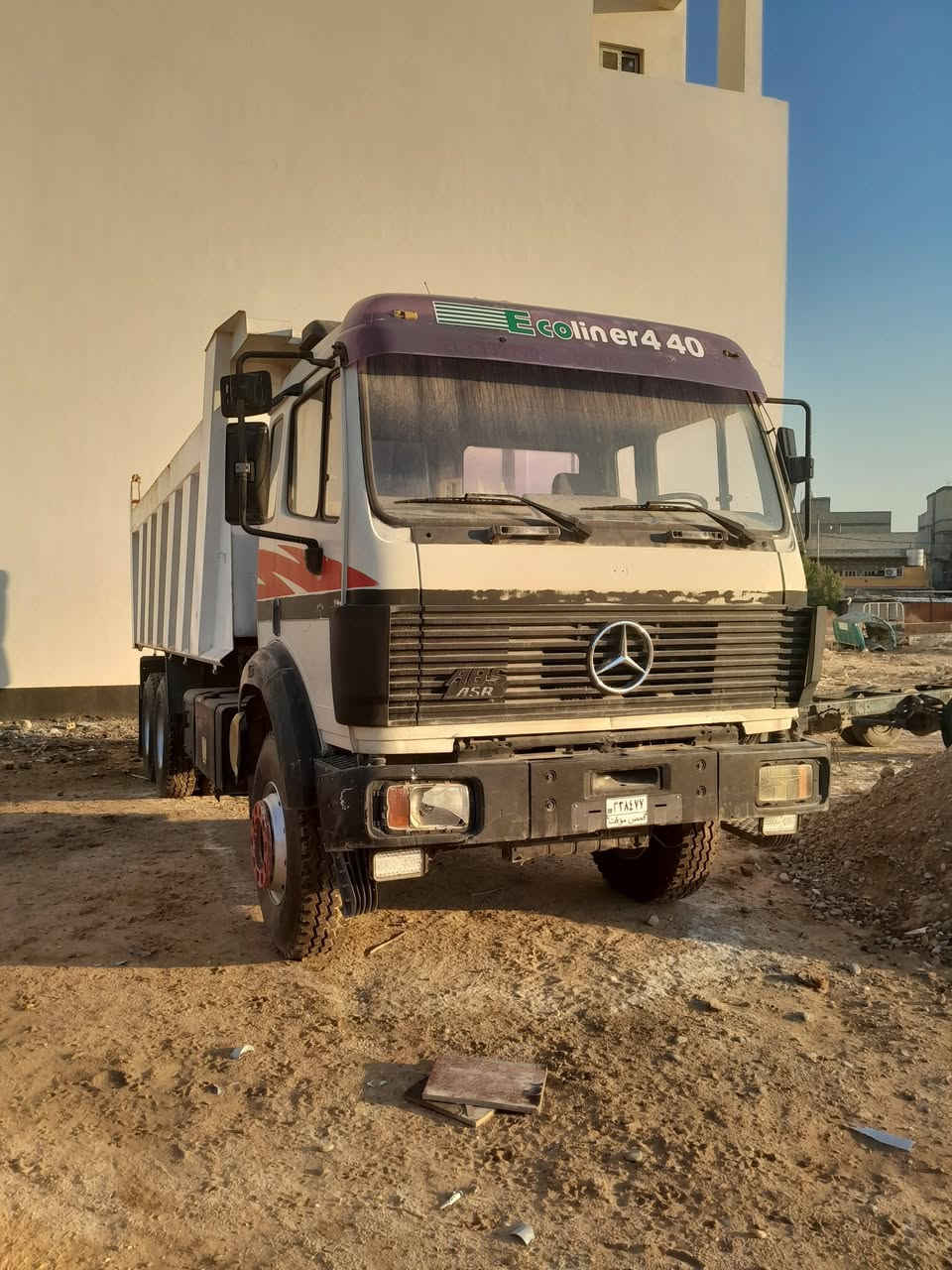 سلام عليكم البي البيع دخول جديد سياره جاهزه العمل مكينه ٣٥ كير ١٥٥ مجموعه نص جيف شاصي طويل بلادي باج بطن بلادي  رقم ***********
