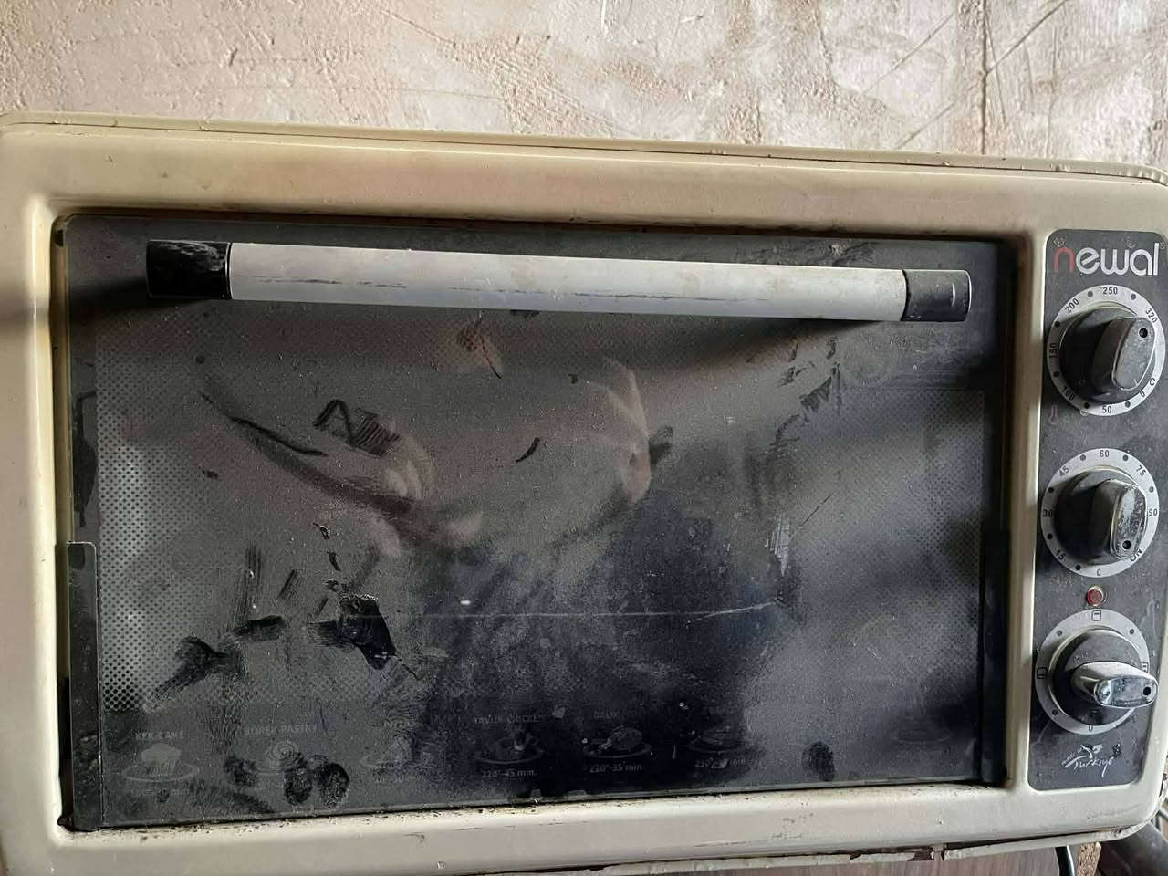 للبيع الفرن سعره 20 والمفرغه سعرها 35


**إذا كنت صاحب هذا الإعلان وتريد حذفه لأي سبب، رجاءا أرسل رسالة إلى الدعم الفني**