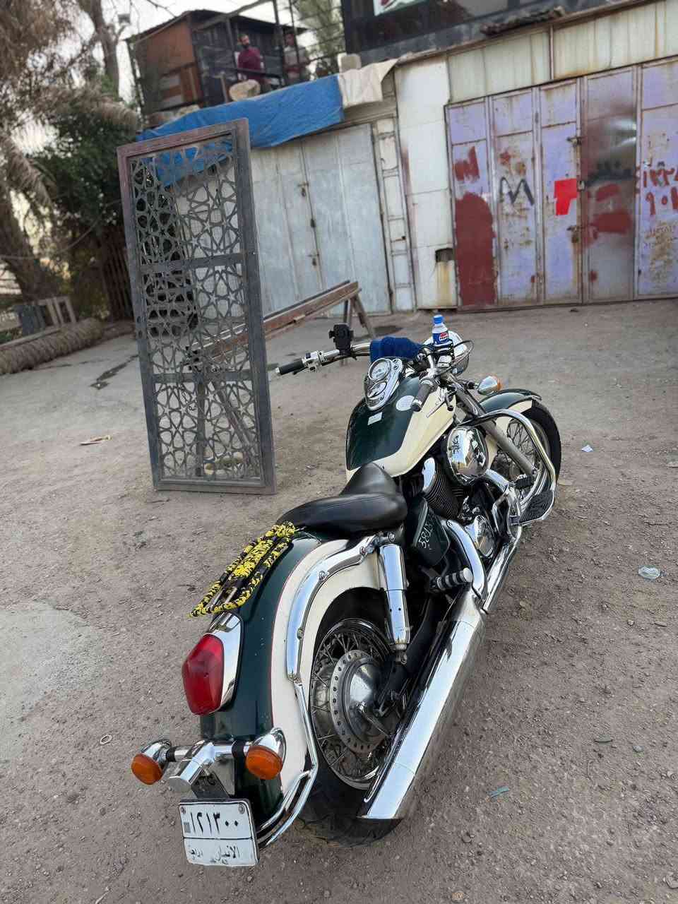 السلام عليكم. العنوان بغداد جسر دياله الجديد قرب الرستميه
هارلي... شادو 400cc
رقم وسنويه مشروع وطني وين ميعجبك تحوب
جاهزه شغل وطلع بكل وقت...
للبيع السعر ٢٤ وبيهه مجال   
لتواصل ***********
متواجد ع الفيس
