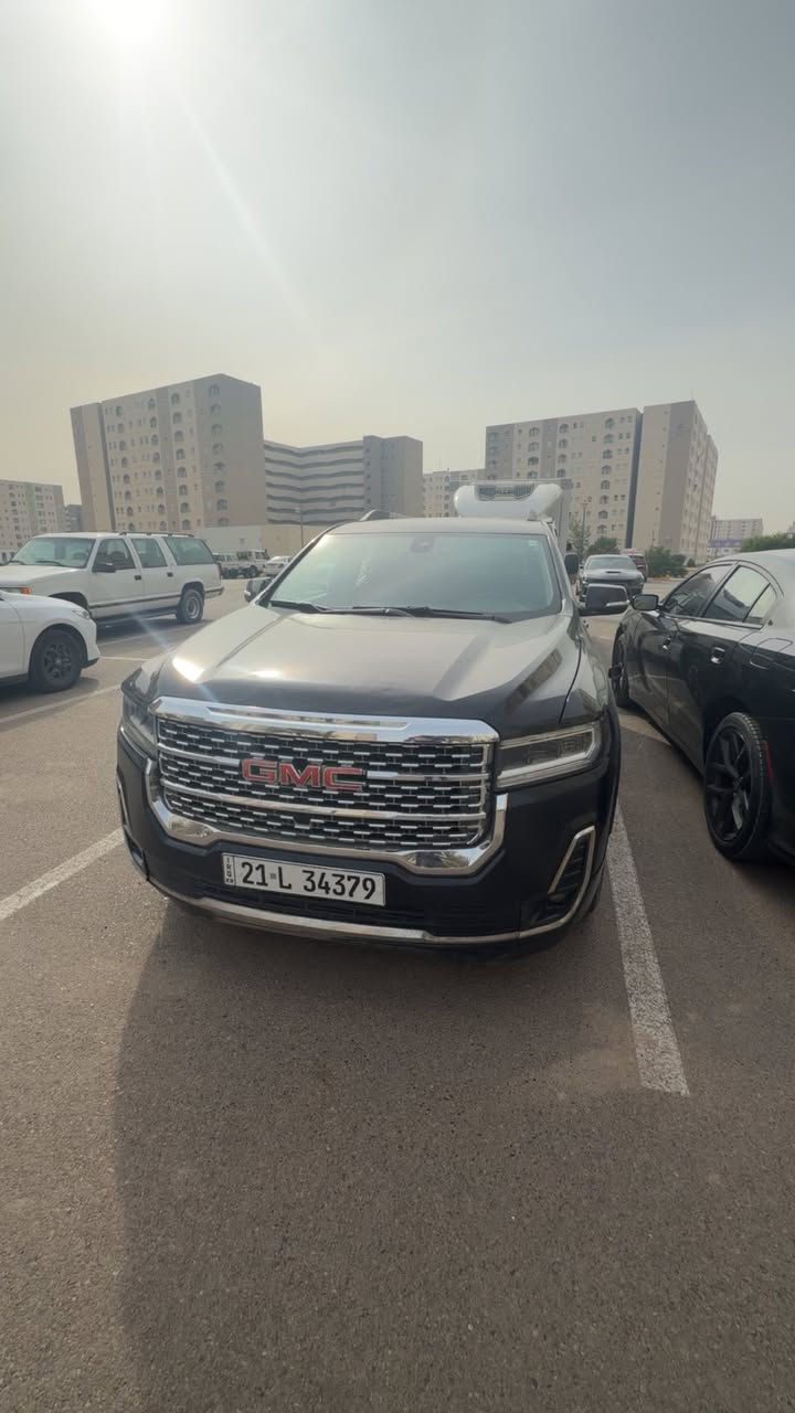 السلام عليكم

جمسي اكاديا موديل 2022 مواصفات SLE ٤ سلندر فول عدة الفتحة ماشية ٤٠ الف مابيهة اي نقص ايرباك دركة وراجع سستم حادث فقط الي بالصورة  
 مكان بغداد السعر ٢٢٠ ورقة الاتصال ***********
