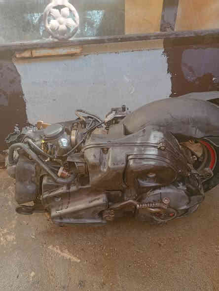 مكينه مال ماكس 140 كامله هيه وتفرعاتها شغاله جيب وشد كل نقص مابيها 125 مكاني مكاني البياع شرطه الرابعه ***********
