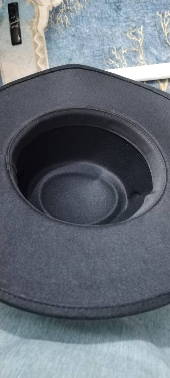 قبعه كابوي نسائي الاصلي تحفه
انطي سعر وبلعافيه


**إذا كنت صاحب هذا الإعلان وتريد حذفه لأي سبب، رجاءا أرسل رسالة إلى الدعم الفني**