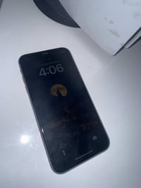 ايفون ١١ • ١٢٧ • بطارية ٧٨%